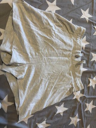 Pantalón gris de chandal