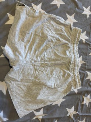 Pantalón gris de chandal