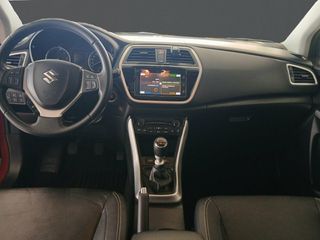 Suzuki SCross 1.6 DDiS GLX