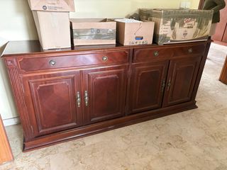 Aparador de madera maciza