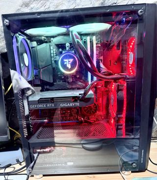 PC Gamer Gigabyte Negro RGB