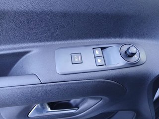 Fiat Doblò FURGON 650KG 1.5 BHDI 100CV MT6