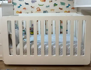 Cuna blanca infantil