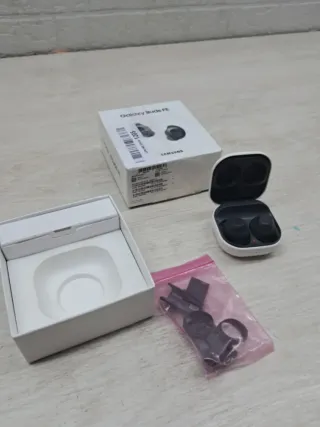 Samsung Galaxy Buds FE Auriculares