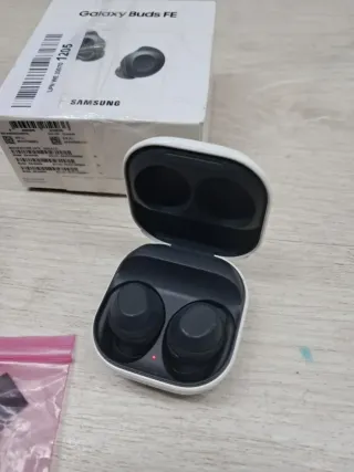 Samsung Galaxy Buds FE Auriculares