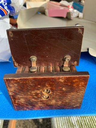 Accendino da tavolo antico