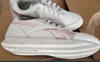 Zapatillas Reebok Blancas y Rosas