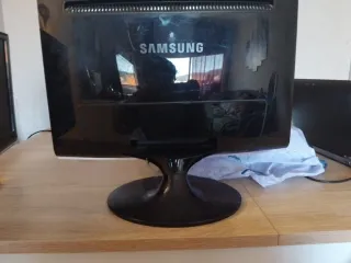 Monitor Samsung 20 TFT T200