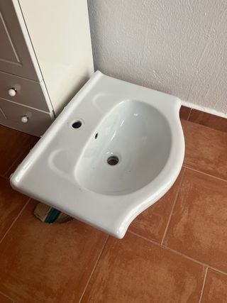 Mueble de baño con lavabo