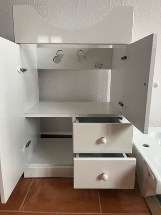 Mueble de baño con lavabo