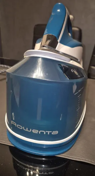 Plancha Rowenta Compact Steam Pro