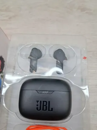 Auriculares Inalámbricos JBL Tune 230 NC TWS