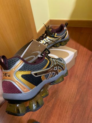 Zapatillas asics gel quantim kinetic.