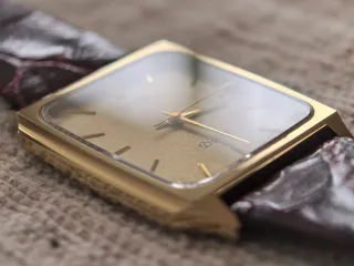 Seiko Dolce 7731 5110 Hard Titanium Nitride 1984