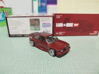 Kaido house BMW M3 nuevo 1/64 MiniGt