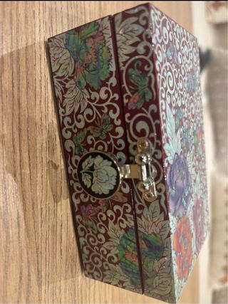 Pequeño joyero artesanal coreano con madreperla