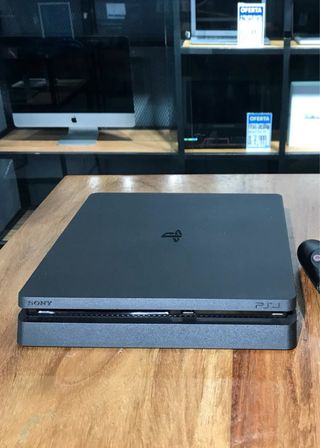 Pack PS4 Sony 3 Mandos y Juegos