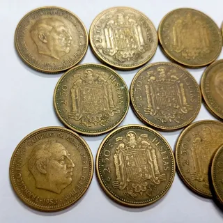 # BAY3 7. 34 monedas 2,50 pesetas ver descripción