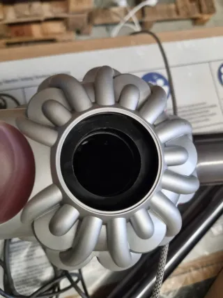 Aspirapolvere Dyson V8 Advanced