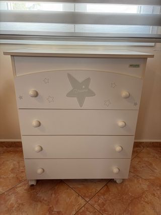 Cajonera cambiador Micuna Estrellas