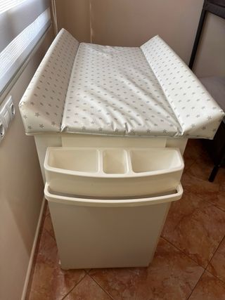 Cajonera cambiador Micuna Estrellas