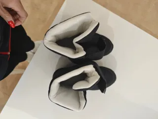 Botas impermeables para niños – Talla 32 y 34