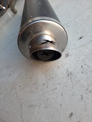 Escape Honda Hornet 600