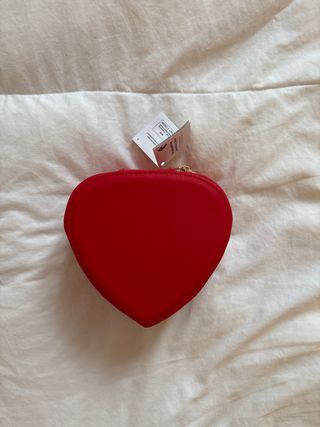 Joyero en forma de corazón de tiger.