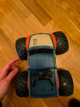 Coche teledirigido Munster Truck