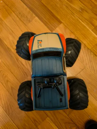 Coche teledirigido Munster Truck