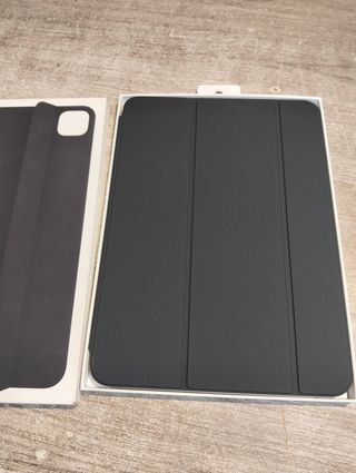 Custodia Apple Smart Folio per iPad Pro da 11 pollici (M5) - nera
