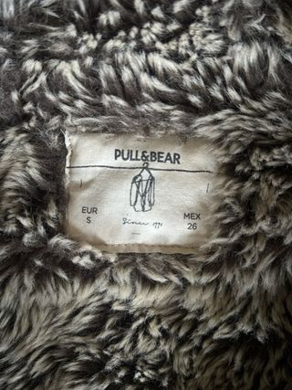 Parka verde militar forrada de pelo interior