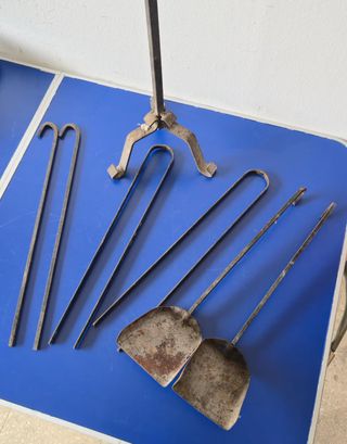 Trespolo per Camino con Accessori in Ferro