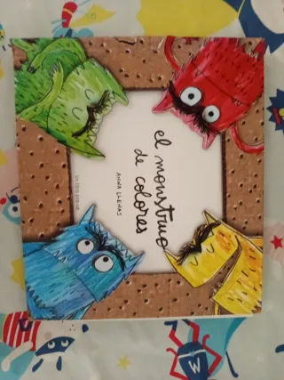 El Monstruo de Colores, un libro pop-up