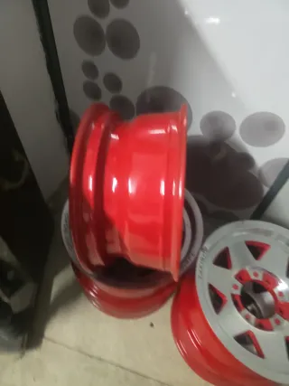 5 Llantas Off Road LAOR 7Jx15H2 Nuevas