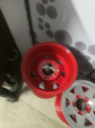 5 Llantas Off Road LAOR 7Jx15H2 Nuevas