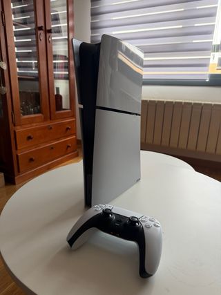 PlayStation 5 slim digital 1TB