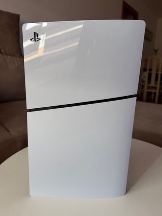 PlayStation 5 slim digital 1TB