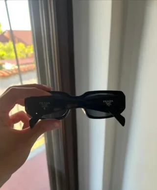 Occhiali da sole Prada neri