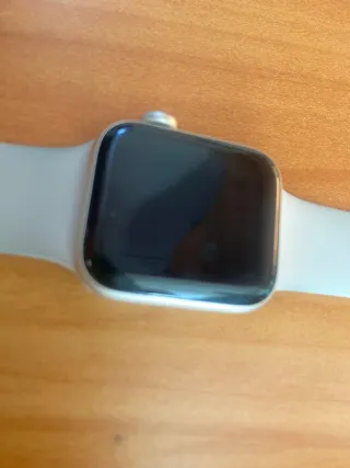 Apple watch se (2nd gen)