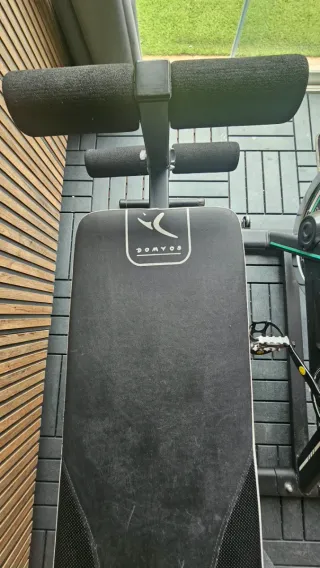 Banco de musculación para ejercicios