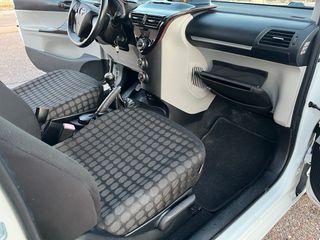 Toyota iQ 1.3i 100cv, 75.000 km, etiqueta C, 2011