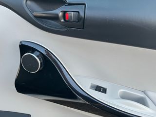 Toyota iQ 1.3i 100cv, 75.000 km, etiqueta C, 2011