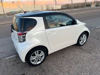 Toyota iQ 1.3i 100cv, 75.000 km, etiqueta C, 2011