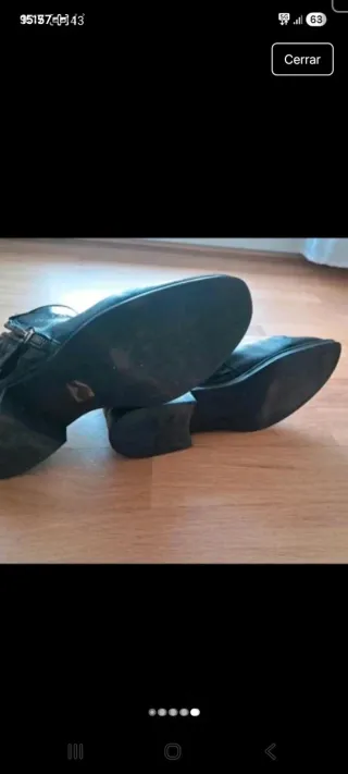 Botines negros de piel