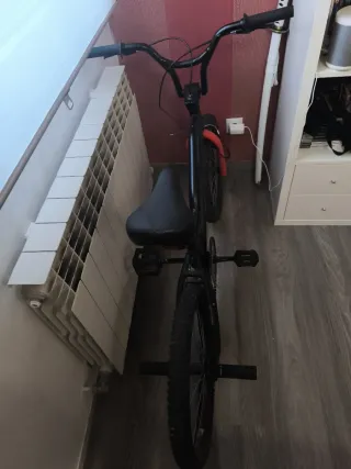 Bicicleta BMX Monty Negra