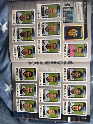 Álbum Champions League 2010-2011- completado 100%