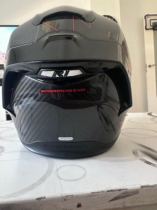 Casco scorpion exo r1 air carbon