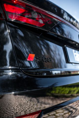 Audi SQ8 2024