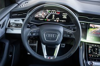 Audi SQ8 2024